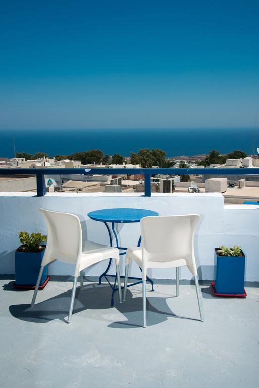 Petini's Place Fira  Exterior foto